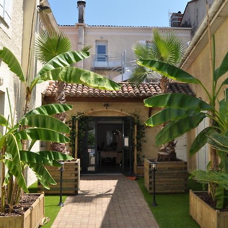 Hotel Le Loft Trie-sur-Baise Экстерьер фото