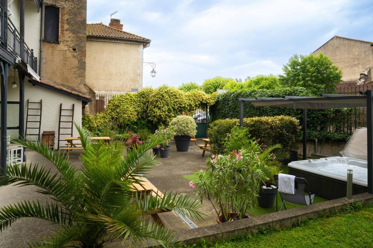 Hotel Le Loft Trie-sur-Baise Экстерьер фото