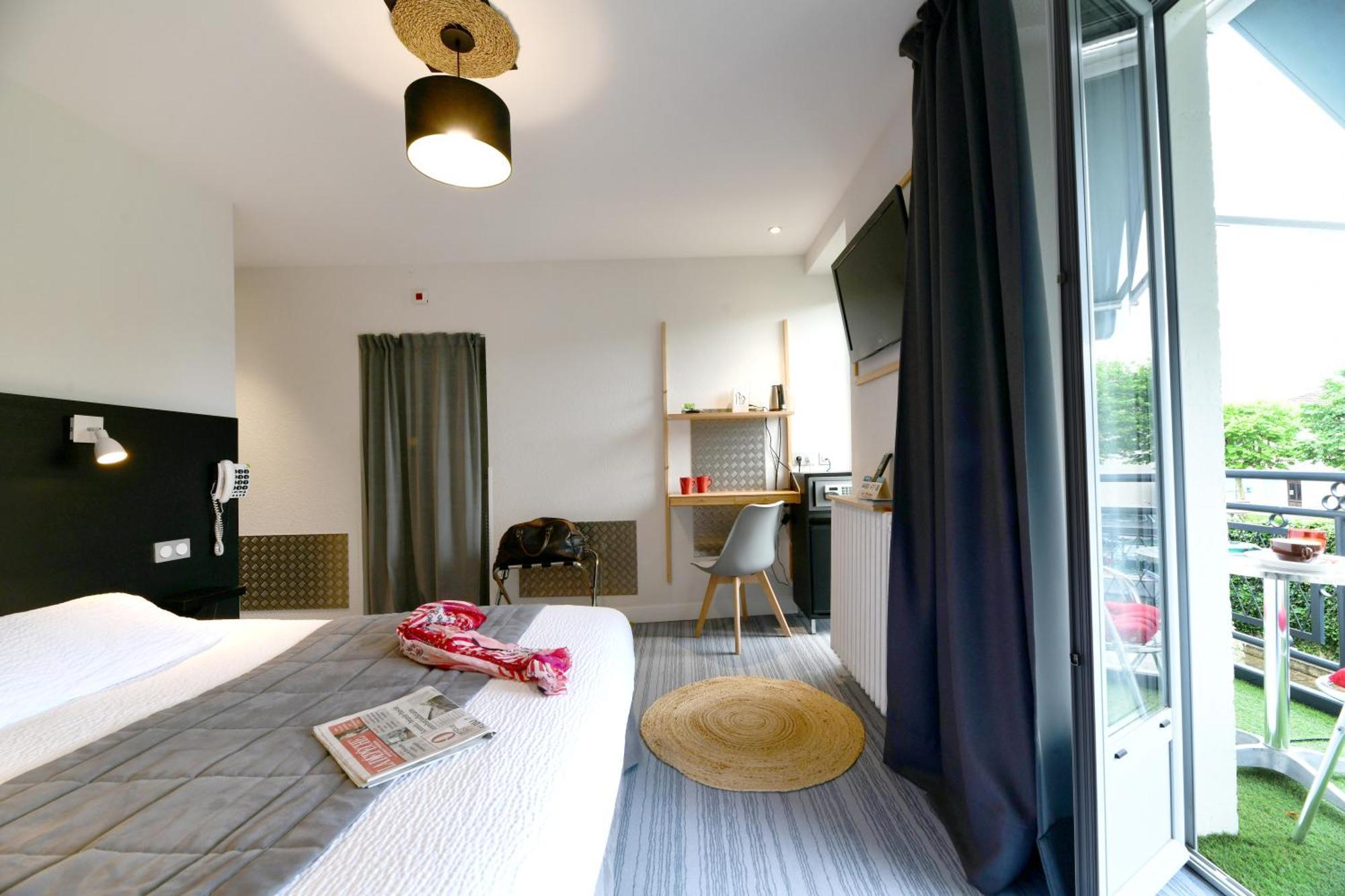 Hotel Le Loft Trie-sur-Baise Экстерьер фото