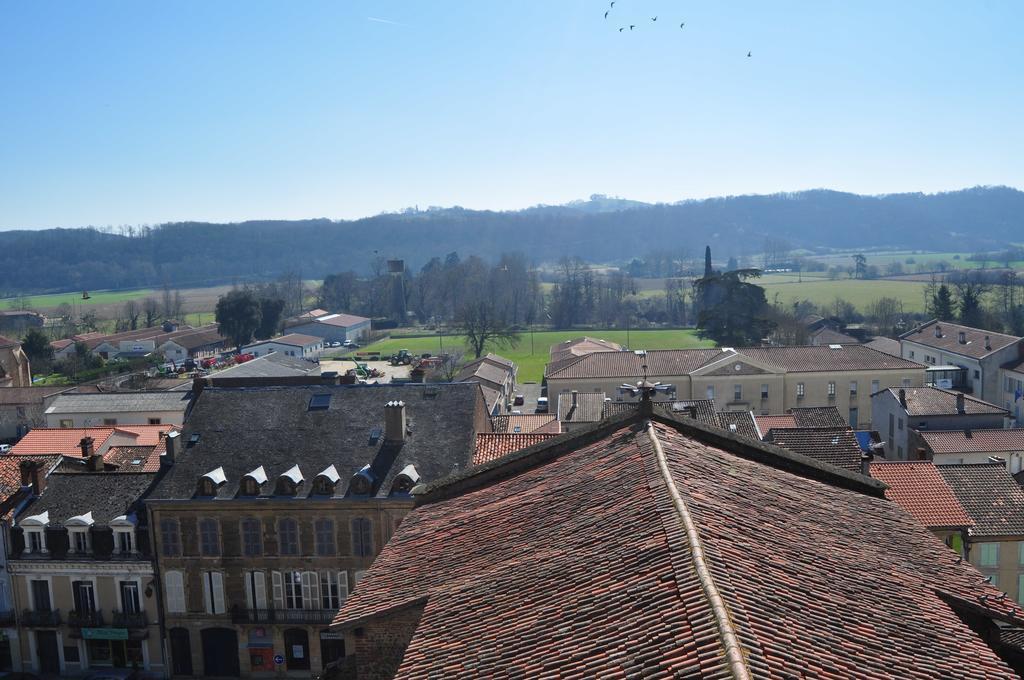 Hotel Le Loft Trie-sur-Baise Экстерьер фото