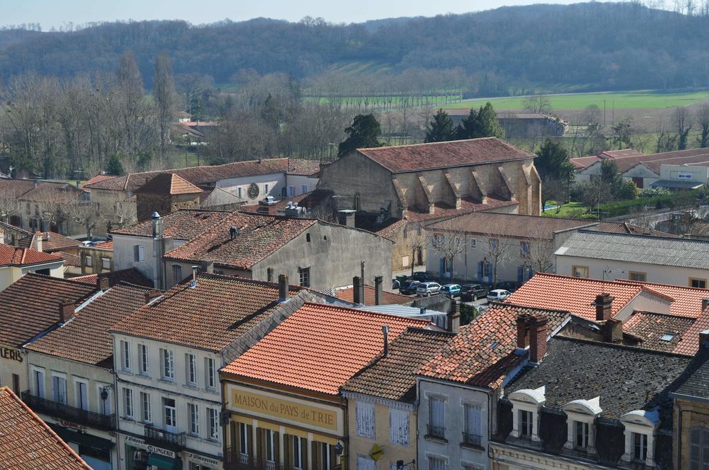 Hotel Le Loft Trie-sur-Baise Экстерьер фото